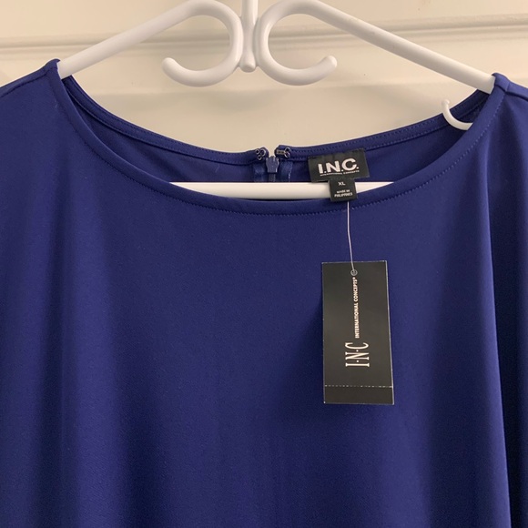 Navy dress with tag - Picture 3 of 3